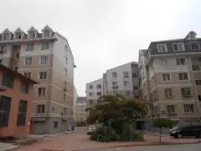 此房,满五,产权清晰,交通便利。户型好,采光好.