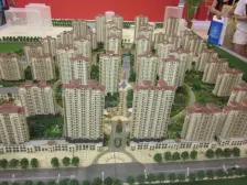 锦绣新天地精装修两室,户型方正,南北通透