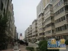 七一三多层三房 94年建成 小区环境好 物业管理好