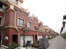 保利四期,豪 华装修,双拼别墅,看房方便