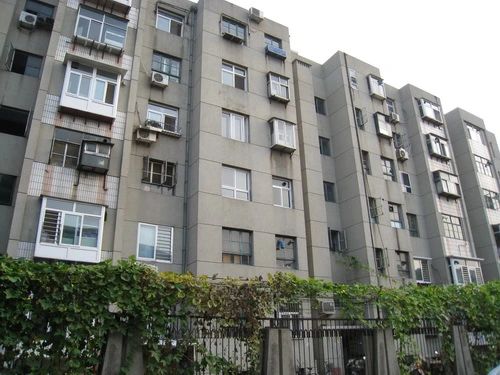小区相关图