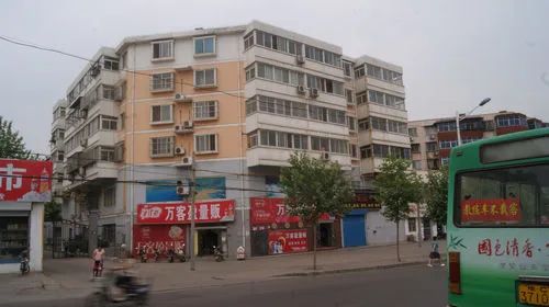 小区相关图