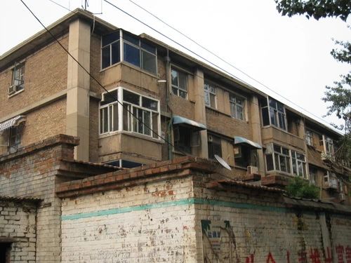 小区相关图