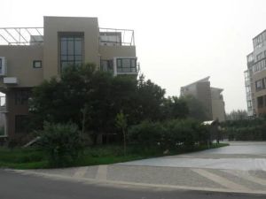 中间楼层,采光无遮挡,带地面车位。