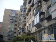 向工地铁南北通透下楼早市交通方便购物方