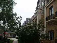 普罗旺世一楼,带40平花园,百万装修,小区住户少