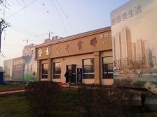 电梯南北通透,房主自己装修,没咋住价钱可谈独立厨房