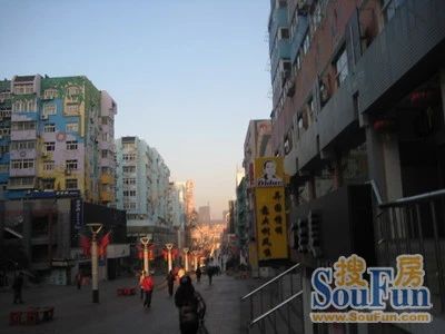  ̨����·С��3��1��1���ϱ�����2000.00Ԫ/�³��� 