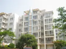 金海人家四室精装修近市场近大集近医院采光好视野宽阔