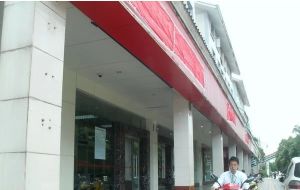 开福区三一大道阳光花园精装大两房可拎包入住