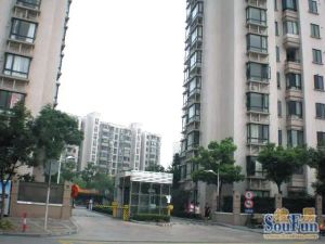 星沙万象汇高楼层房东诚心出售房证在手