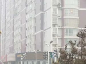 楼间距大,采光没问题,价格可议诚心卖看房方便,