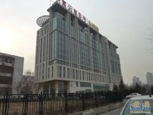 50年综合可注册,小区绿化优美,停车方便