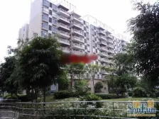 四季名苑两房,保养好,随时可以看房