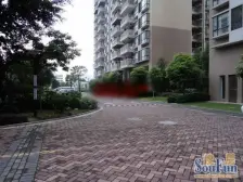 名苑大三房,中楼层,预约看房,价格便宜