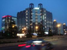 东方银座 3室2厅 南