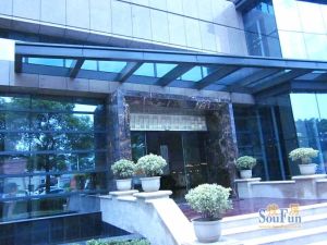 二环内双地铁口建发物业自住精装修诚心急售