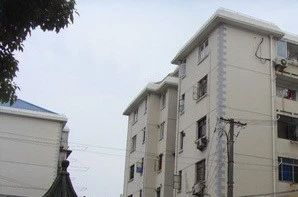 国庆新村2室1厅东南