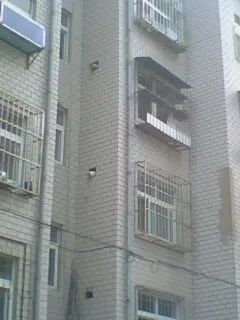 ����С��2��1��1��������1100.00Ԫ/�³��� 
