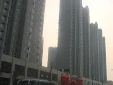 高铁东站旁,南北通透三室,5号线地铁口,全明户型