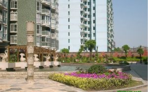 业主诚心卖房 价格好谈 大两房 户型周正 客厅带阳台