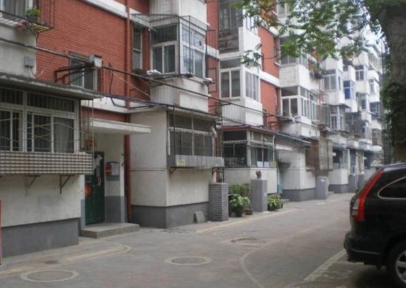 小区相关图