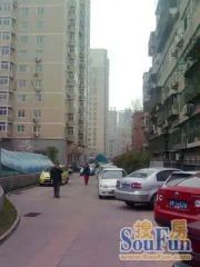 北蜂窝中路甲8号院高楼层三居室