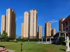 房子户型结构很好 南北通透 两居景观楼层 采光视野好