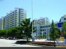 康泰苑顶加七十左右可用阁楼,电梯房,配套完善