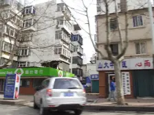 双南卧室,平地一楼,出行方便,里市场近