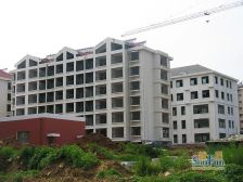 御景苑的新楼,中间楼层,不临街,房东自住房保持好