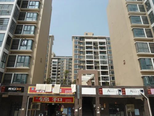 小区相关图