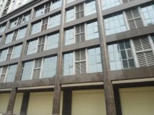 袁家岭地铁站,适合开公司,投资。房东诚心出售