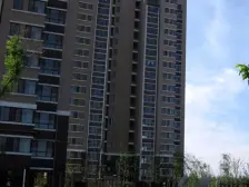 山水泉城南城 4室1厅 南 北