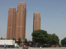 户型方正,精装可拎包入住,交通便利