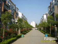 采光充足,交通便利,精装带家具家电