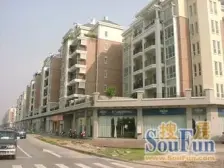 本小区居住较高,小区采光通透,出行方便