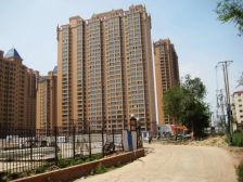 满五年 地铁 户型方正 精装修 随时可看