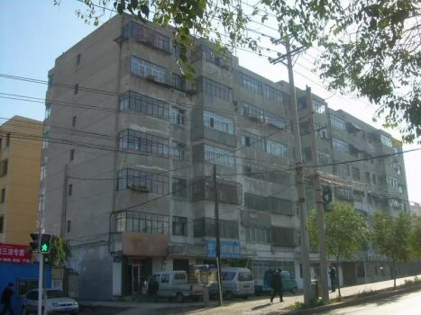 ���Ժ����¥