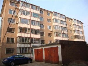 大学路 下楼到校 中层双阳 采光好 空户可贷 停车方便