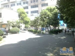 地铁6号线,西湖公园,望月公园,三甲医院