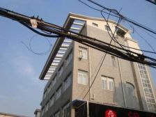 润江家园精装大四房 有25平车库 水电齐全 采光好