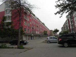 新城区 小区绿化好 八一商圈