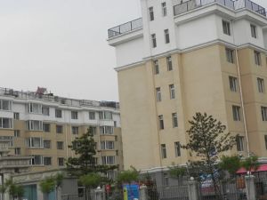 此房满五年楼龄新位置好楼层好出行方便采光好视野宽阔