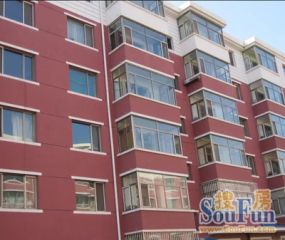 小区有专门的停车位,邻里和睦好相处近公园