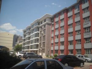 中间楼层南北通透南马路附院地暖采光高档小区出门到校