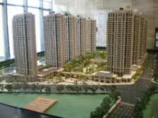 三室通透户型采光好,距离地铁市场近生活便利