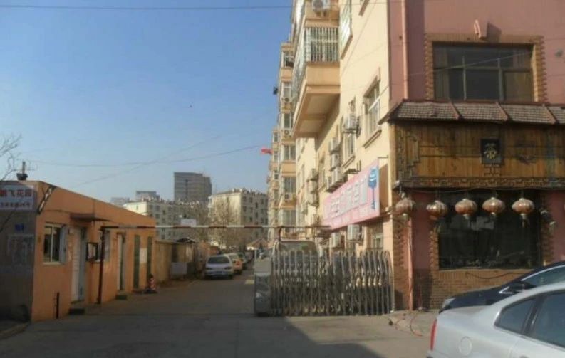 小区相关图