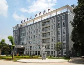市体育局宿舍2室1厅东南