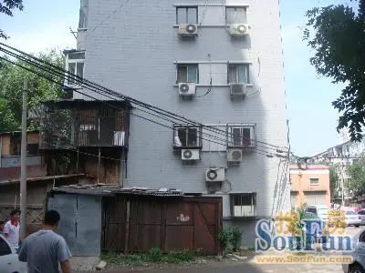  ����·4��Ժ3��1��1���ϱ�����800.00Ԫ/�³��� 